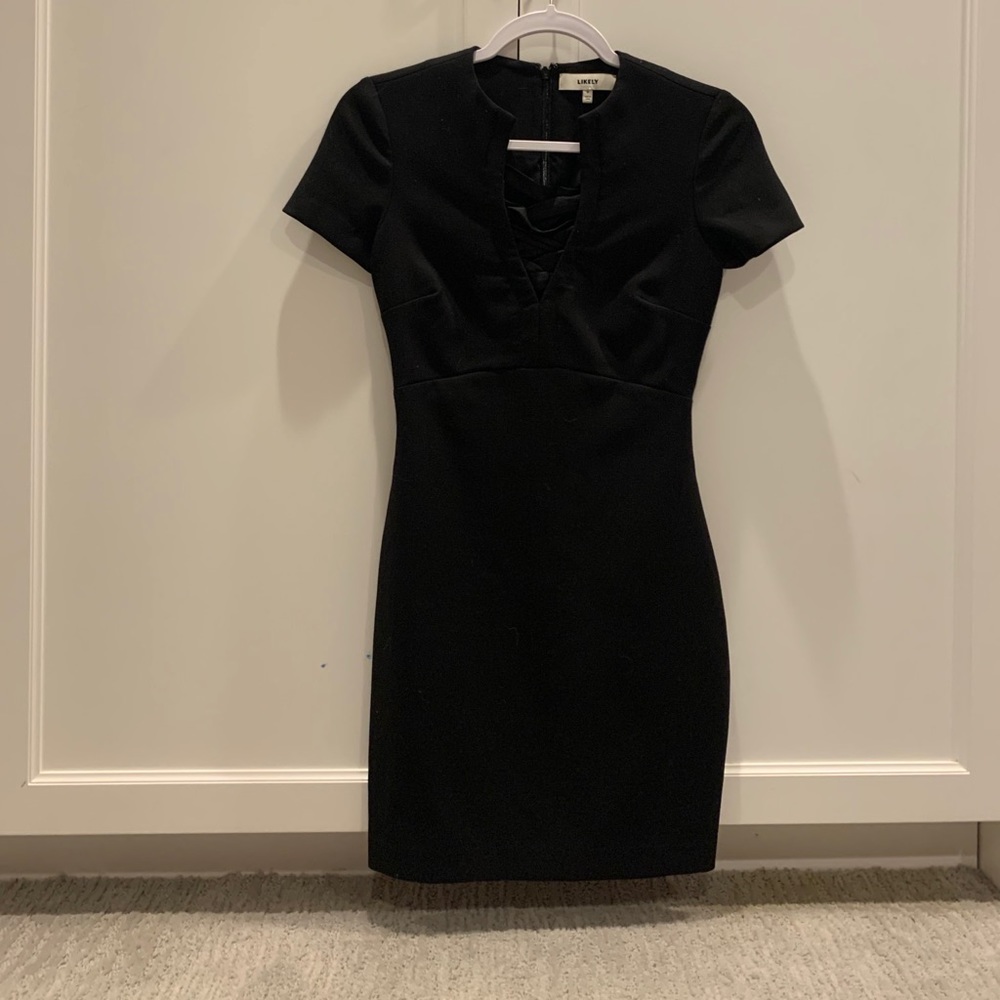 Fitted black dress